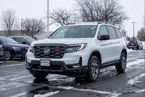 2022 Honda Passport AWD TrailSport