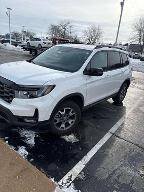 2022 Honda Passport AWD TrailSport
