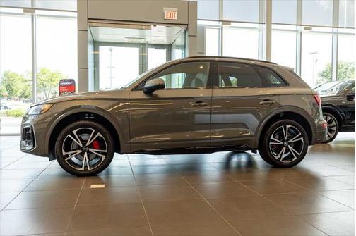2025 Audi Q5 45 S line Premium Plus