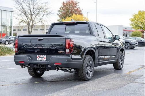 Crystal Black Pearl 2026 Honda Ridgeline TrailSport