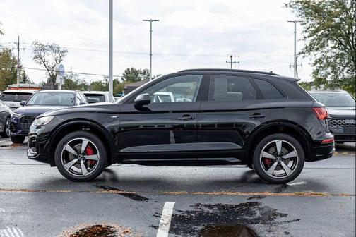 2024 Audi Q5 45 S line Premium Plus