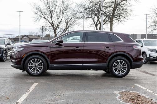 2022 Lincoln Nautilus Reserve