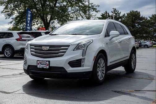 Crystal White Tricoat 2018 Cadillac XT5 Luxury