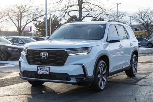 2024 Honda Pilot Touring 8-Passenger