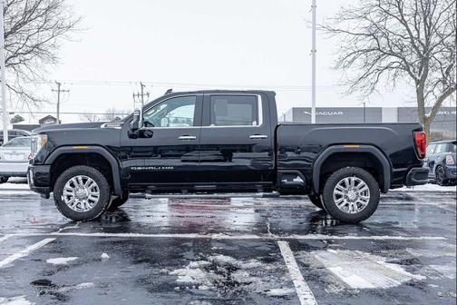 2023 GMC Sierra 2500 Denali