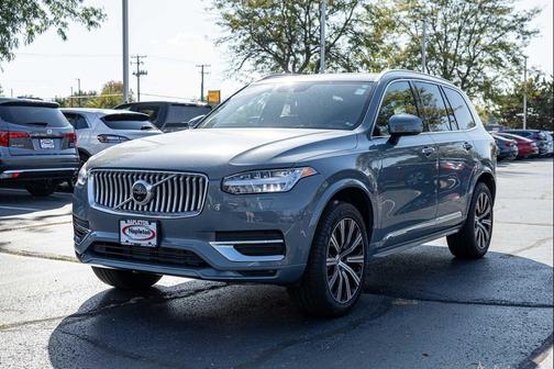 2022 Volvo XC90 Recharge Plug-In Hybrid T8 Inscription 6 Passenger