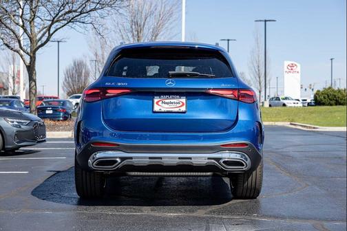 2026 Mercedes-Benz GLC 300 4MATIC
