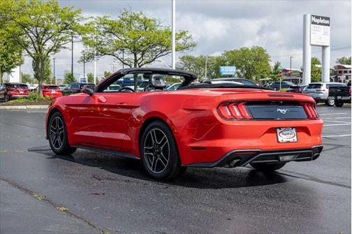 2022 Ford Mustang EcoBoost Premium