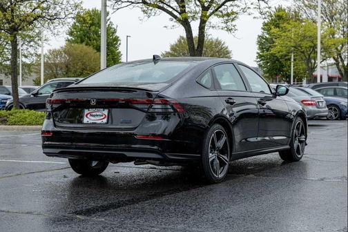 Crystal Black Pearl 2026 Honda Accord Hybrid Sport