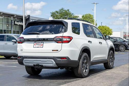 2025 Honda Pilot TrailSport