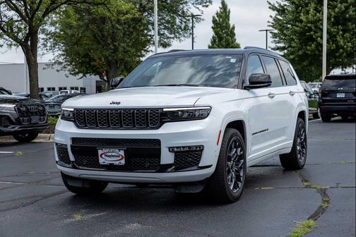 Bright White Clearcoat 2024 Jeep Grand Cherokee L Summit Reserve