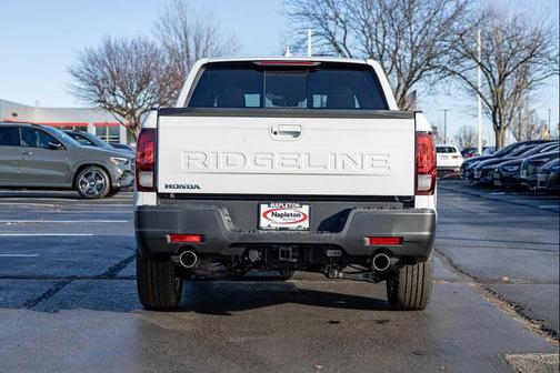 Platinum White Pearl 2026 Honda Ridgeline RTL