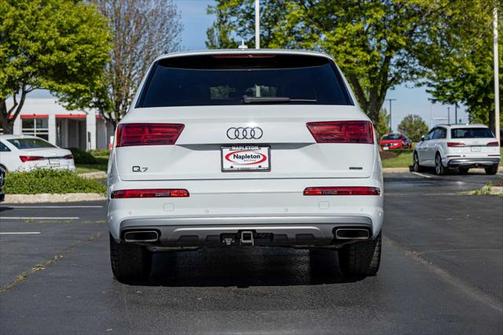 2019 Audi Q7 55 Premium Plus