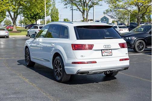 2019 Audi Q7 55 Premium Plus