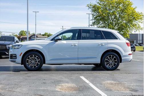 2019 Audi Q7 55 Premium Plus