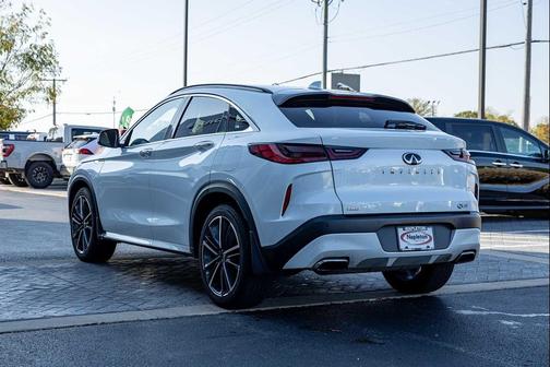 2023 INFINITI QX55 ESSENTIAL