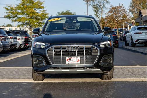 2022 Audi Q5 40 Premium