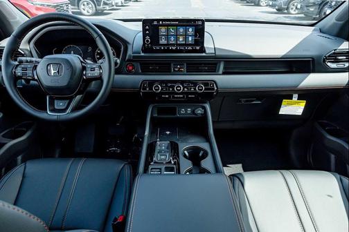 2025 Honda Pilot TrailSport