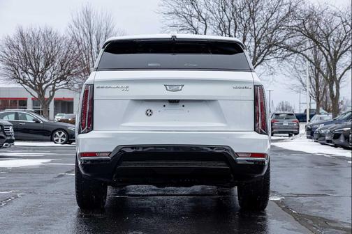 2025 Cadillac Escalade IQ Sport 2