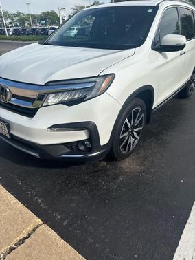 Platinum White Pearl 2021 Honda Pilot Touring 8-Passenger