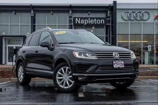 2016 Volkswagen Touareg VR6 Sport