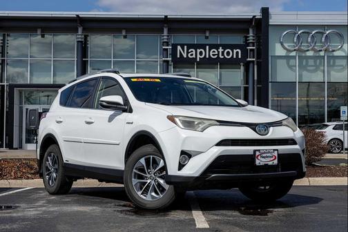 2017 Toyota RAV4 Hybrid XLE