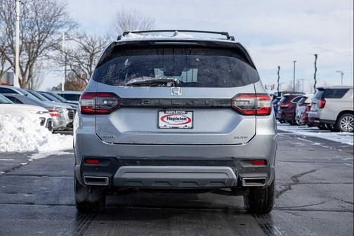 2023 Honda Pilot AWD Elite