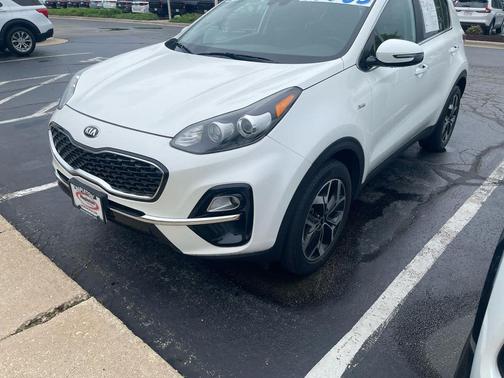 Snow White Pearl 2021 Kia Sportage EX