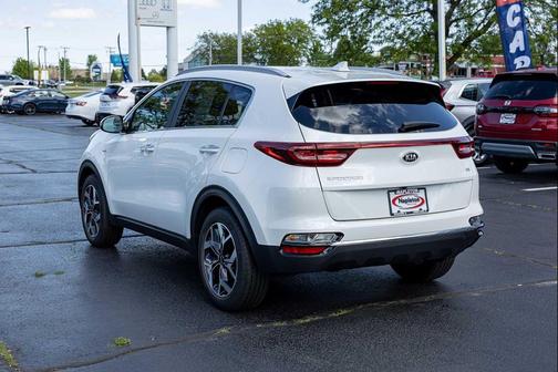 Snow White Pearl 2021 Kia Sportage EX