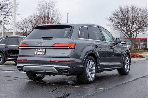 2026 Audi Q7 55 Premium Plus