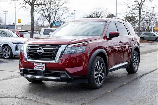 2024 Nissan Pathfinder Platinum 4WD