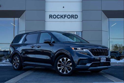 2024 Kia Carnival EX