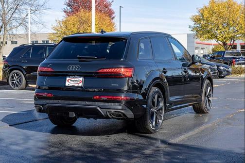 2026 Audi Q7 55 Premium Plus