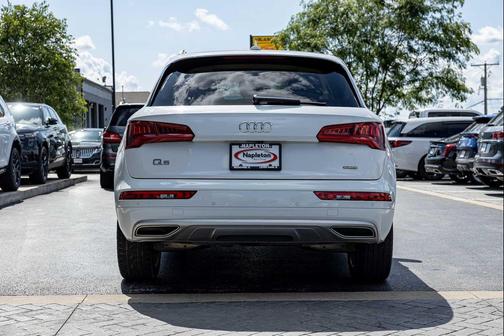 Glacier White Metallic 2020 Audi Q5 45 Prestige