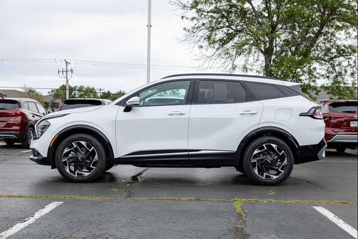Wolf Gray 2025 Kia Sportage X-Line