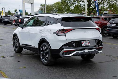 Wolf Gray 2025 Kia Sportage X-Line