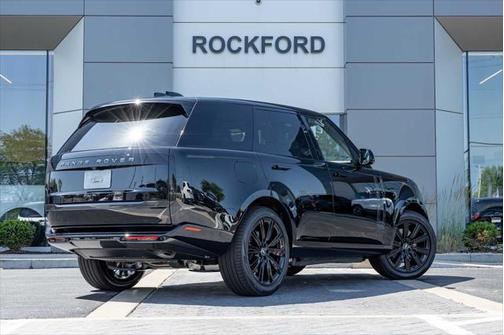 2025 Land Rover Range Rover P550e SE