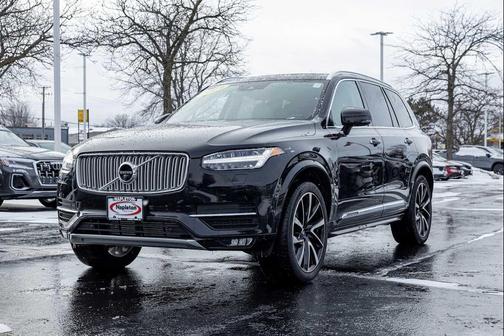 2019 Volvo XC90 T6 Inscription