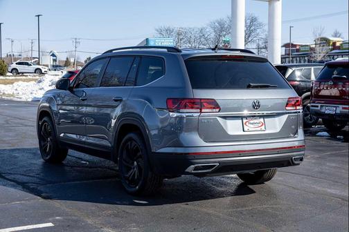 2021 Volkswagen Atlas 3.6L SE w/Technology