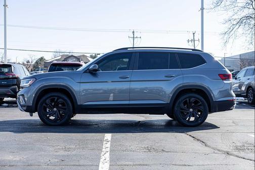 2021 Volkswagen Atlas 3.6L SE w/Technology