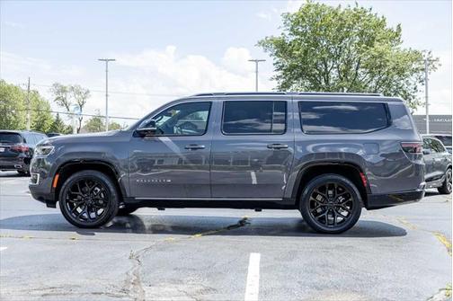 2023 Jeep Wagoneer L Series III 4x4