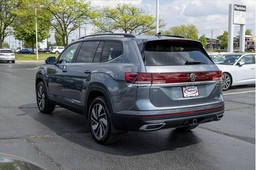 2024 Volkswagen Atlas 2.0T SE w/Technology 4MOTION