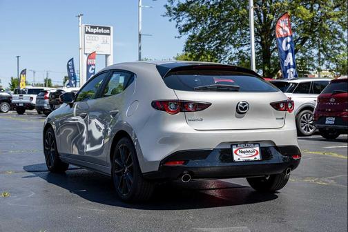 Platinum Quartz Metallic 2024 Mazda Mazda3 2.5 S Select Sport