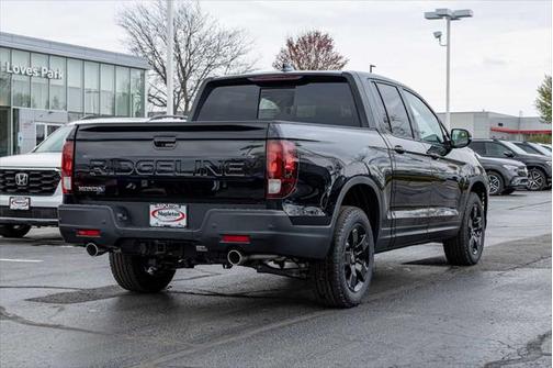 2025 Honda Ridgeline Black