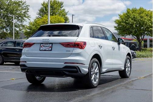 2025 Audi Q3 45 S line Premium Plus