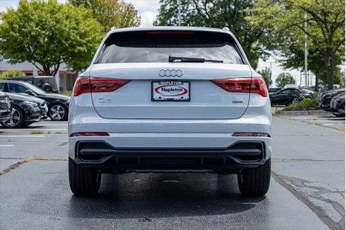2025 Audi Q3 45 S line Premium Plus