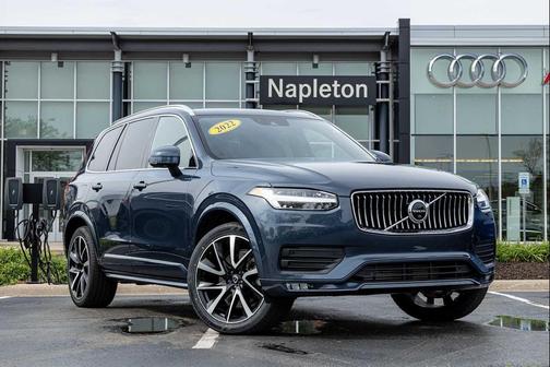 GRAY 2022 Volvo XC90 T6 Momentum