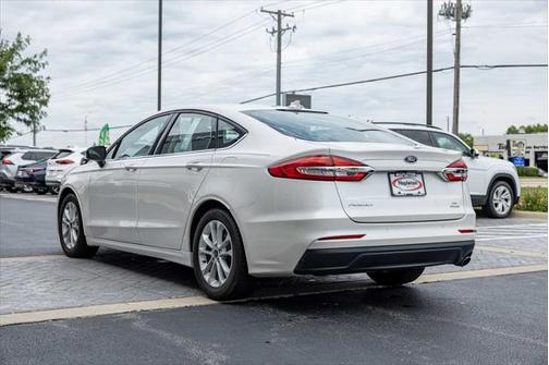 2020 Ford Fusion SE