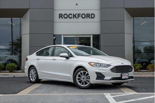2020 Ford Fusion SE