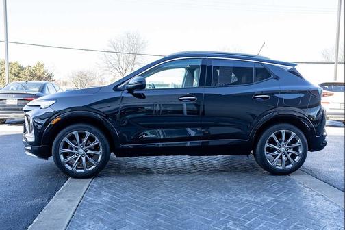 2024 Buick Encore GX Avenir